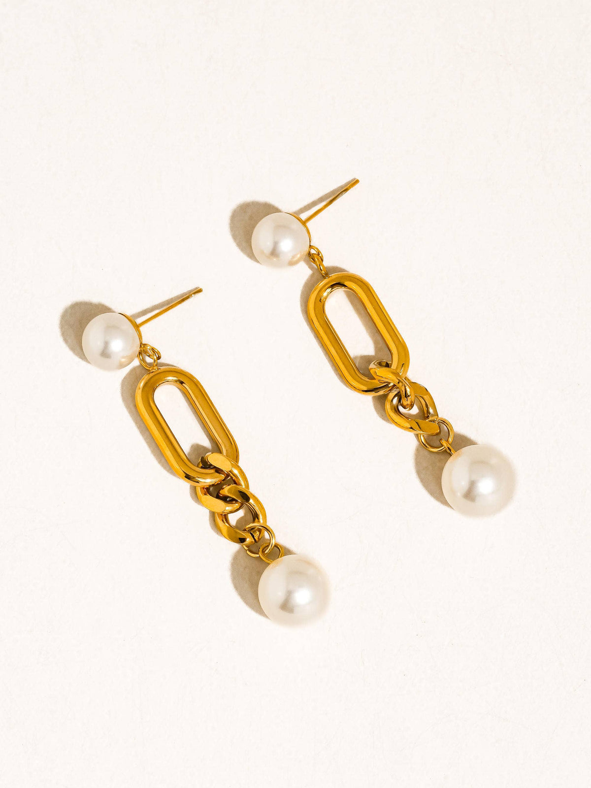 Lyrisme Pearl Drop Chain Earrings