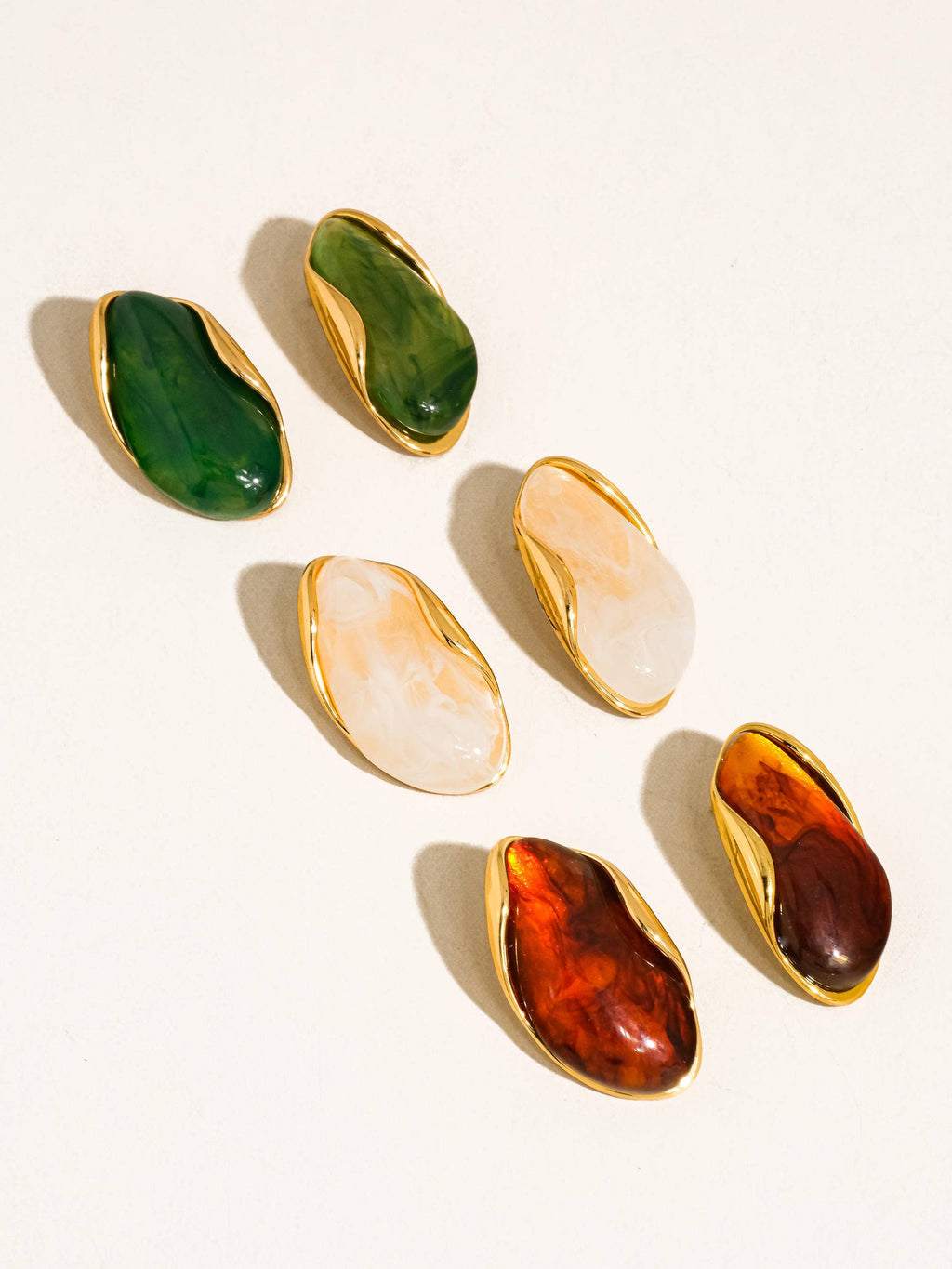Maélie Resin Drop Earrings